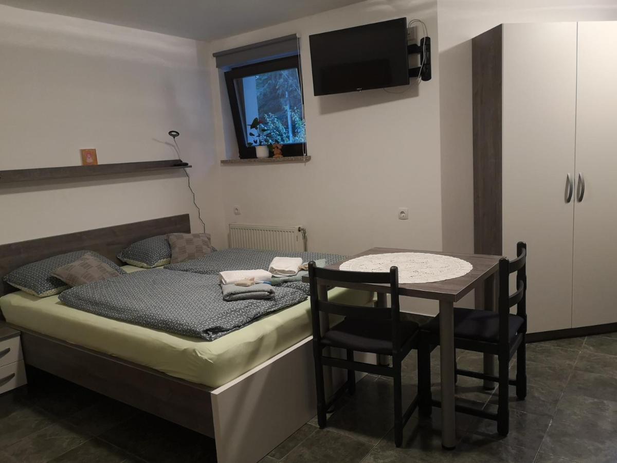Apartma Jutersek 2+2 Libelice Eksteriør bilde