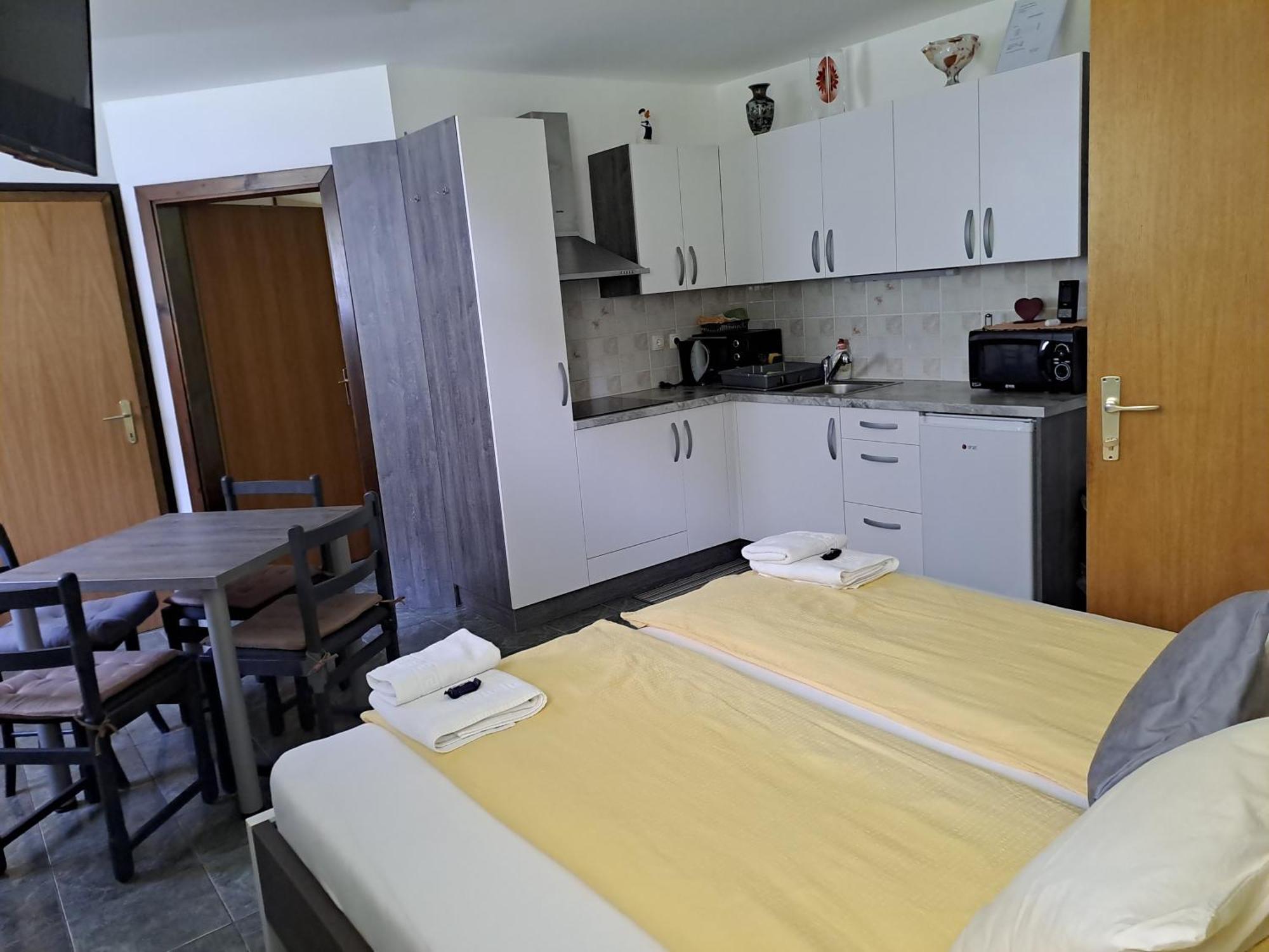 Apartma Jutersek 2+2 Libelice Eksteriør bilde